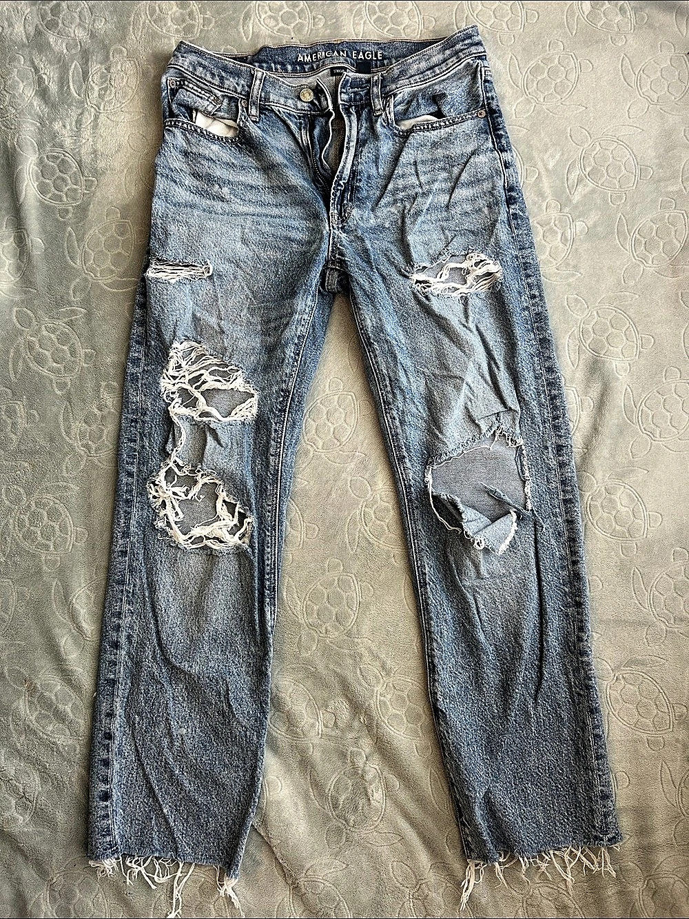 American Eagle AE Strigid Ripped Super High-Waisted Baggy Straight Jean Jeans